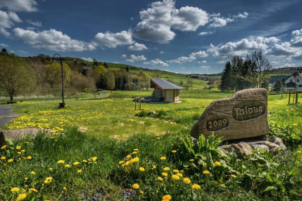 Tuffsteinquartier Am Brueckenbach Daire Weibern Dış mekan fotoğraf